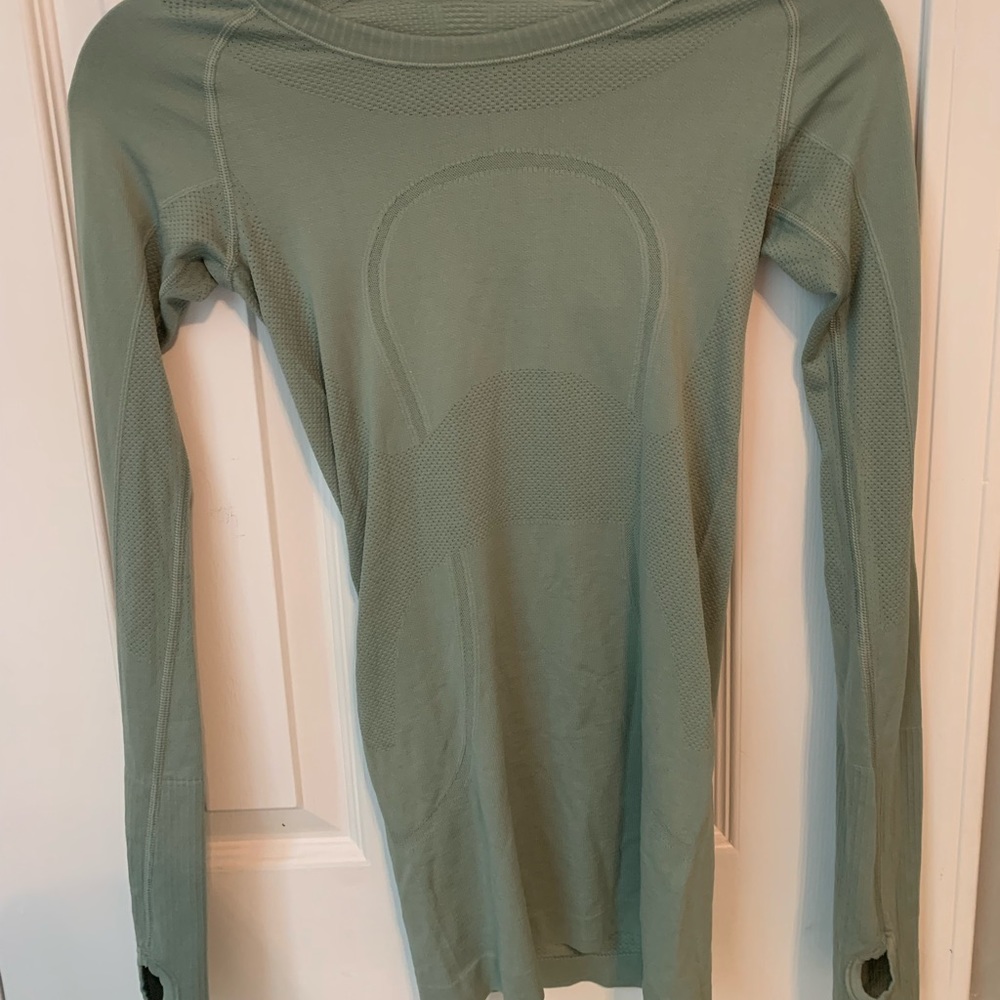 Lululemon mint green swiftly long sleeve